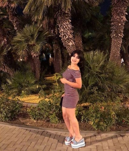 Benzersiz orijinal resimli kız Nalan