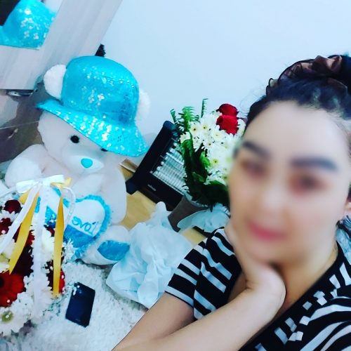 Çekici fatezi yapan eskort Bihter