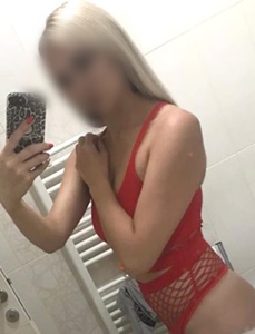 Mersin Şartsız Escort Anna, 19 yaşlı escort, 19 yaşlı, 19 yaşlı bayan, topkapı siyah saçlı, kendi evinde buluşan tarsus escort