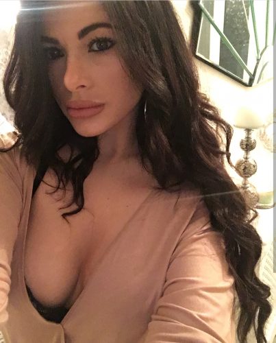 Elit gerçek fotoğraflı kız Güliz