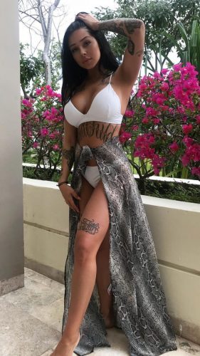 Elit gerçek fotoğraflı kız Güliz