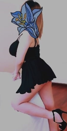 Muhteşem esmer Ahsen