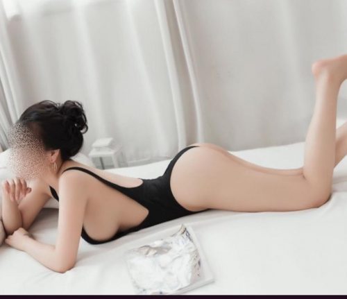 Neşeli beyaz tenli escort Havva