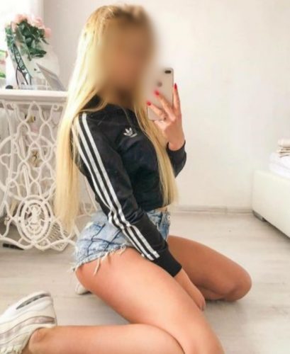 Seçkin fatezi yapan kadın Gülsüm