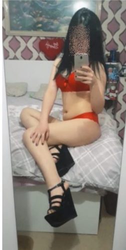 Seçkin ön sevişme yapan escort Figen