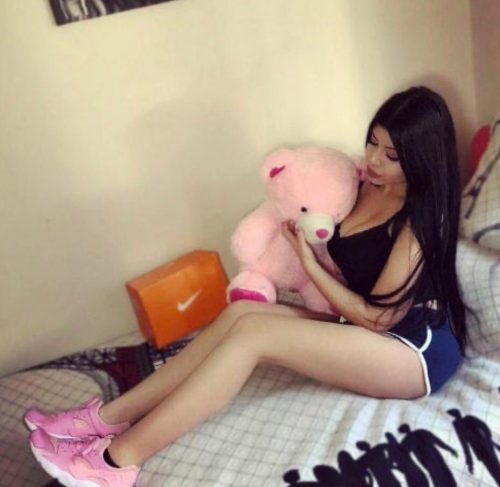 Seks kraliçası sakso çeken hatun Gaye