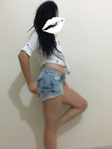 Seksi eve gelen hanım Birsen