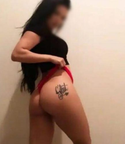 Unutulmaz ön sevişme yapan kız Nihan